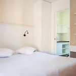 Nova 5* グリモー