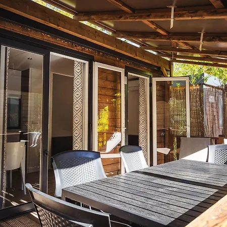 Nova Kamp alanı Grimaud