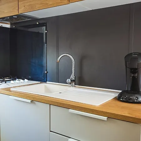 Nova Kamp alanı Grimaud