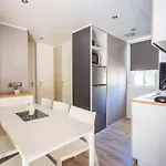 诺瓦山林小屋露营地 格里莫