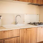 诺瓦山林小屋露营地 格里莫