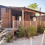 营地 诺瓦山林小屋露营地 格里莫