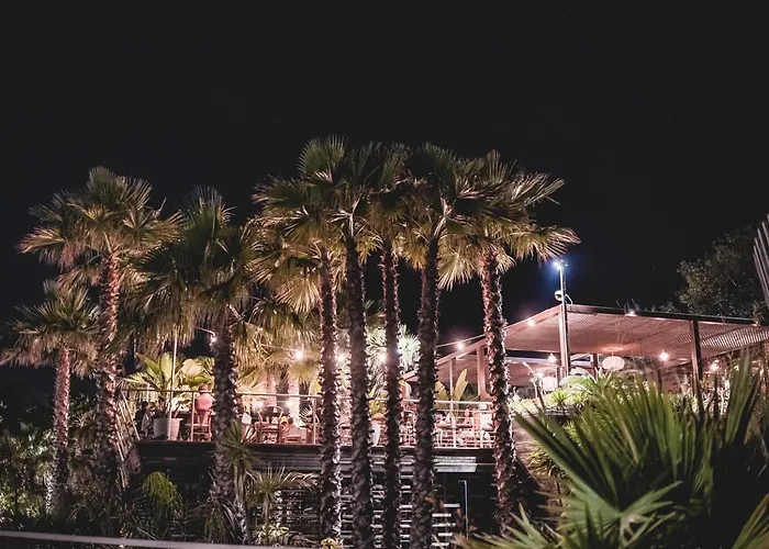 Nova Kamp alanı 5*